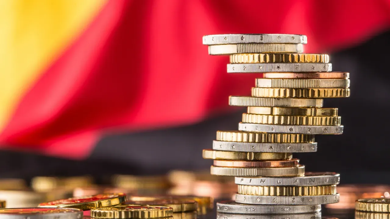 Almanya Ekonomik Büyüme Tahminini Fitch Düşürdü